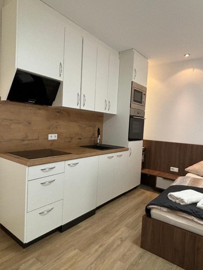 Lenti Duesseldorfer Apartment'S Екстериор снимка