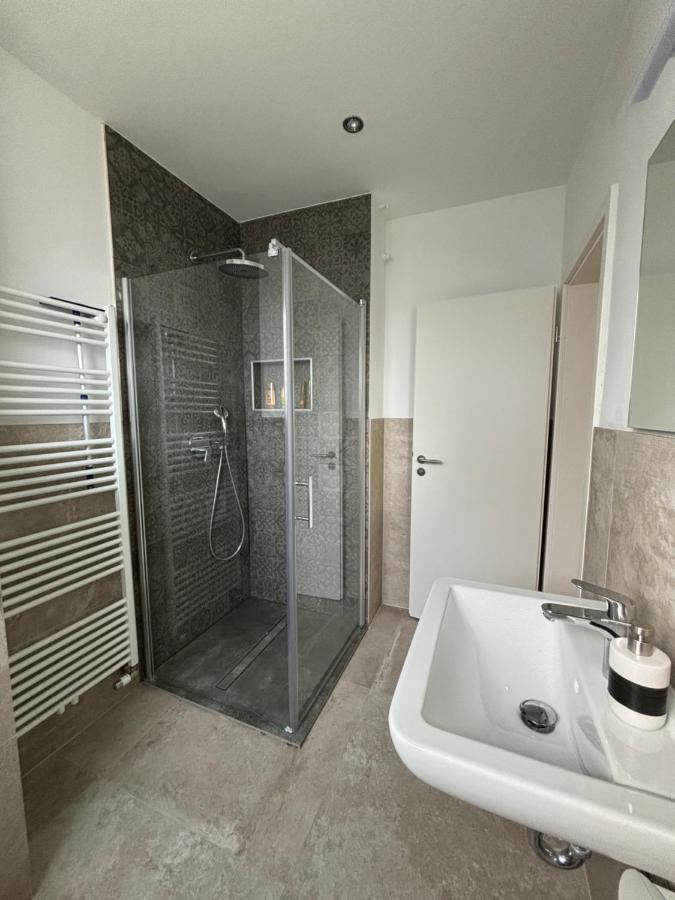 Lenti Duesseldorfer Apartment'S Екстериор снимка