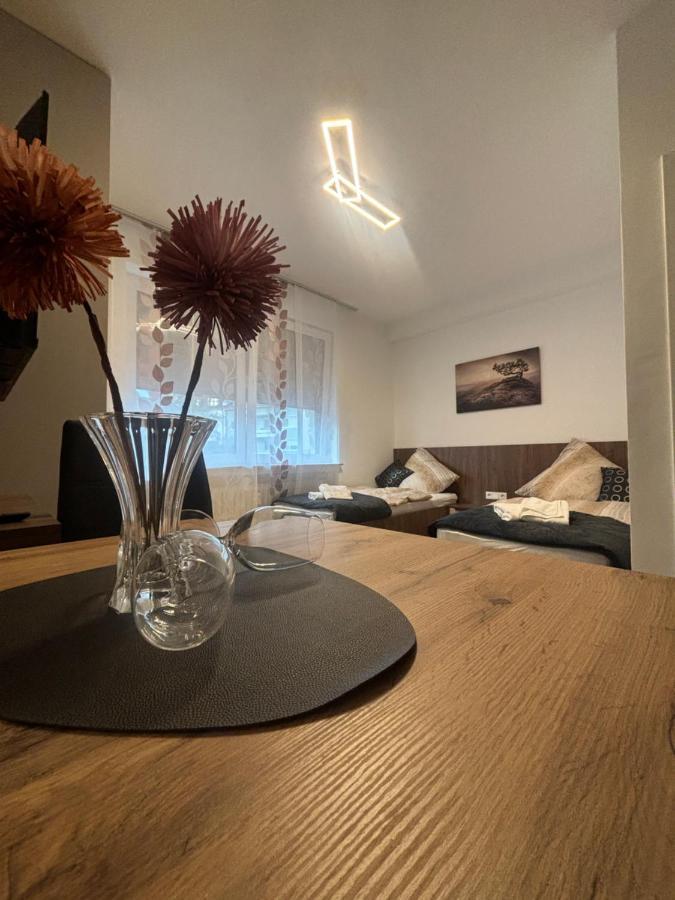 Lenti Duesseldorfer Apartment'S Екстериор снимка