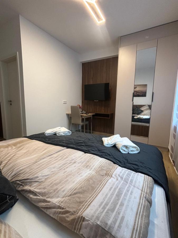 Lenti Duesseldorfer Apartment'S Екстериор снимка