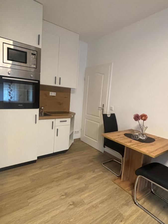 Lenti Duesseldorfer Apartment'S Екстериор снимка