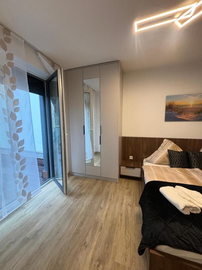 Lenti Duesseldorfer Apartment'S Екстериор снимка