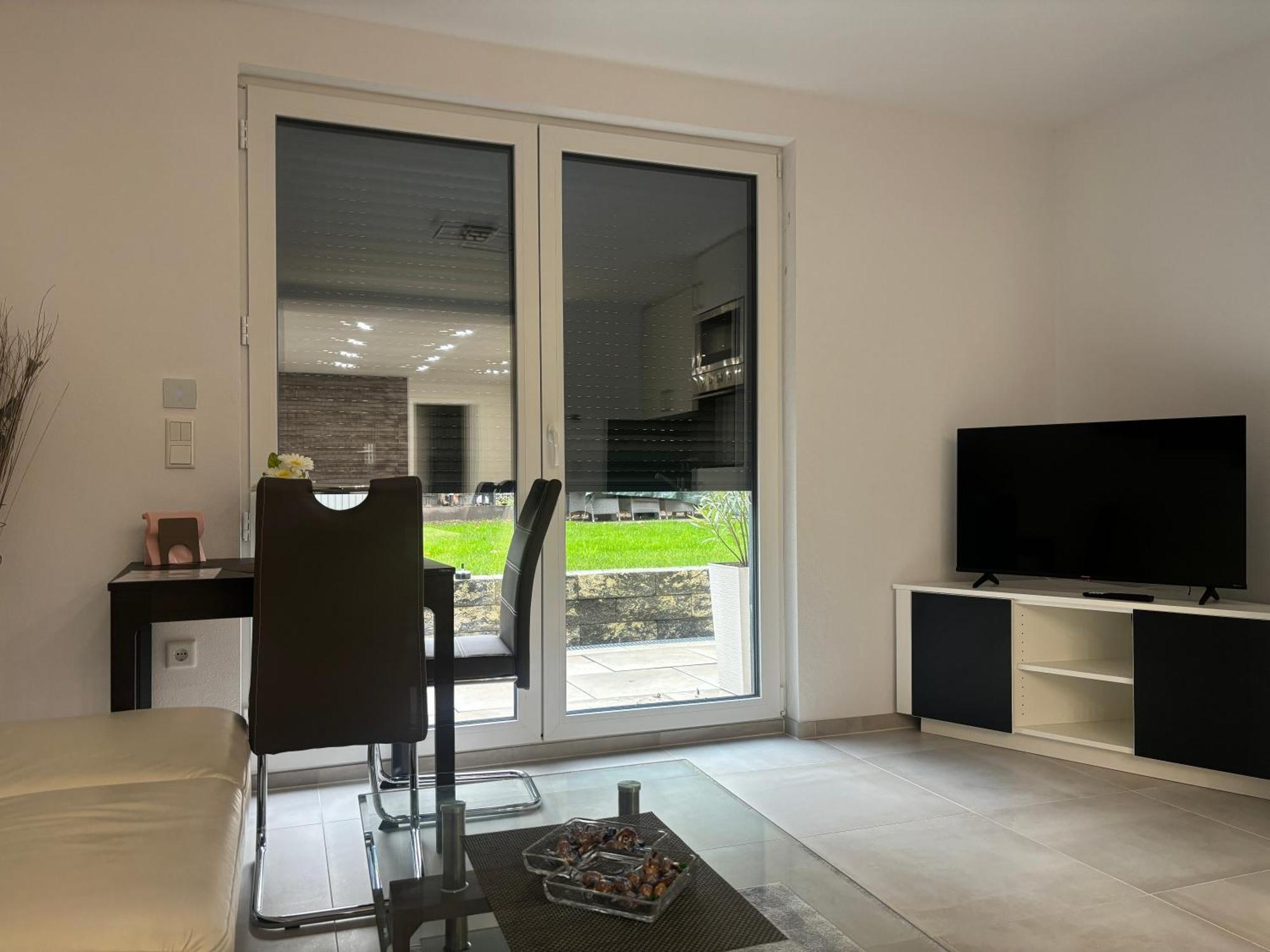 Lenti Duesseldorfer Apartment'S Екстериор снимка